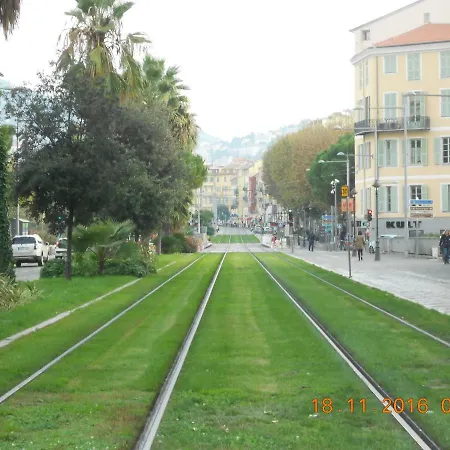 Alojamento de Acomodação e Pequeno-almoço Breakfast At Sophy's