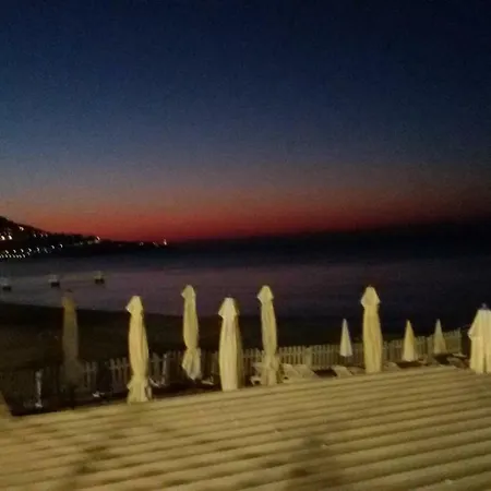 Bed & Breakfast Breakfast At Sophy's *