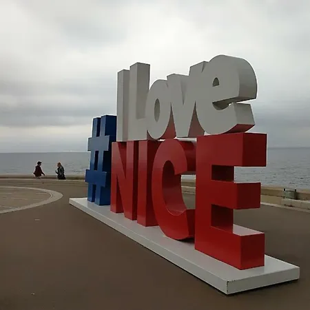 Breakfast At Sophy's Bed & Breakfast *